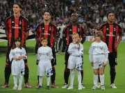 Clarence Seedorf snubbed Man United twice to play with Ronaldo