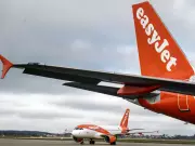 EasyJet Dismisses Castlelake Takeover Bid as 'Highly Opportunistic'