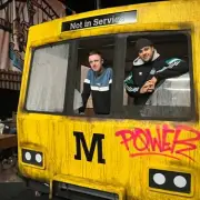 Gerry & Sewell Returns to Tyneside with Geordie Humour and Standing Ovation