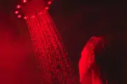 HigherDOSE Red Light Showerhead: A Functional Beauty Upgrade