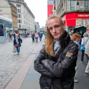 Homeless man robbed and urinated on in Glasgow doorway