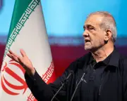 Iran Deal Remains Elusive as US Target Choice Raises Legal Questions