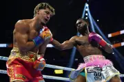 Jaron Ennis stops Xander Zayas in seventh to unify 154lb titles in instant classic
