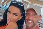Katie Price's Husband Lee Andrews Accused of Taking £5,000 for Fake Visa