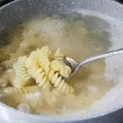 Key Differences Between Dry and Fresh Pasta Explained by Experts