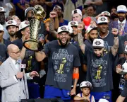Knicks to Visit Trump at White House After Boos at MSG, Says Dolan