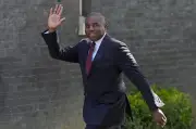 Lammy Vows to Back 'Resilient' Starmer in Labour Leadership Race