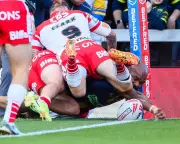 Leeds Rhinos End Decade-Long Home Drought Against St Helens with Thrilling Victory