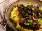 Lesser-Known Mushroom Maitake Slashes Cholesterol, Doctor Says