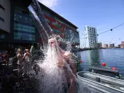 Liverpool Bakes on Hottest Day of Year as Temperatures Soar