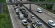 M25 Vehicle Fire Causes 6-Mile Delays and 30-Minute Hold-Ups
