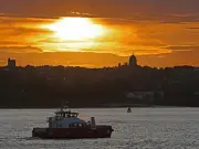 Met Office: UK to See 25°C Warmth This Weekend After Gloomy Week