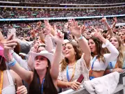Met Police Urge Officers to Take Selfies at Events to Combat Violence Against Women