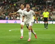 Mexico Beats Czechia 3-0, Advances to World Cup Round of 16