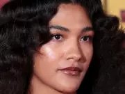 Olivia Dean's Hydrating SPF Lets Her Skip Moisturiser Entirely