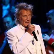 Rod Stewart Cancels Third Concert Amid Health Concerns, Apologizes to Fans