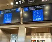 Rome airports threaten to suspend new EU passport system to avoid summer 'disaster'