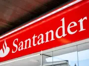 Santander to Cut £433M Costs with AI Handling 40% of Calls