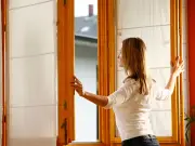 Scottish Homeowners Warned: Close Windows at 6pm as Pollen Surges
