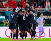 South Korea Howler Gifts Mexico World Cup Victory as Hosts Advance