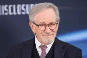 Spielberg Reunites with Hawn 52 Years After 'Sugarland Express' at Premiere