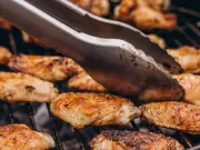 Sprinkle Turmeric on Chicken for a Flavour Boost, Say Experts