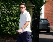 Starmer Promises Orderly Transition to Burnham Government