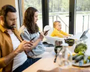 Sweden Urges Parents to Limit Phone Use Around Children