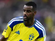 Swedish Media Hails Alexander Isak After World Cup Display vs Tunisia
