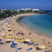 Tenerife and Gran Canaria Hit by 61km/h Winds, Warnings Issued