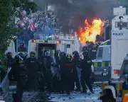 Ugly Scenes in Belfast Expose a Broken Politics, Readers Respond