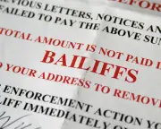 UK Bailiff Regulation Stalled, Warns Enforcement Watchdog