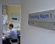 UK Hypermobility Patients Wait Up to 21 Years for Diagnosis