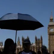 UK Set for 30C Heatwave This Weekend in South and Southeast