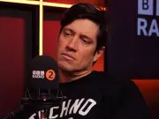 Vernon Kay Relieved as Public Interaction Shifts from Family Fortunes Buzzer to Quiz