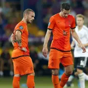 Wesley Sneijder Left Robin van Persie Out of Dream Team Due to Feud