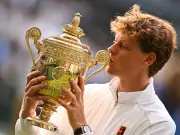 Wimbledon Chief Apologises as Sinner Returns Trophy Before Title Defence
