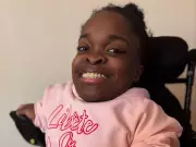World's Shortest Model, 2ft 4in, Reveals Daily Struggles and Triumphs