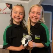 Young Sisters, 5 and 6, Praised for Brave Response After Grandfather's Fall