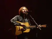 Zutons' Dave McCabe Opens Up About Writing 'Valerie' and Overcoming Addiction