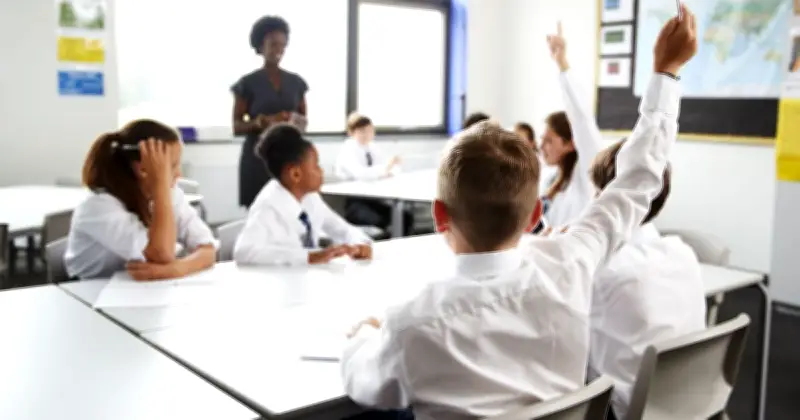 700-Year-Old UK School, Insurance Firm and 4 More Collapse Into Administration