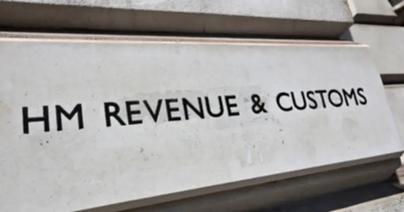 730,000 UK Households Urged to Claim Average £855 HMRC Refund