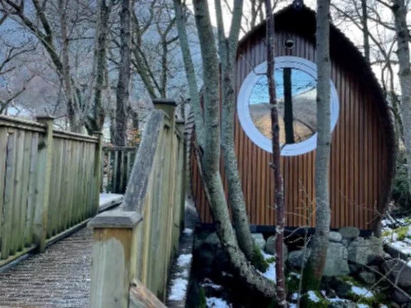 Award-Winning Scottish Glamping Pod with Hot Tub and Breakfast