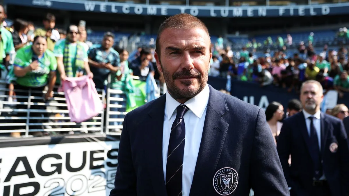 Beckham Considers Sensational Man Utd Takeover Bid