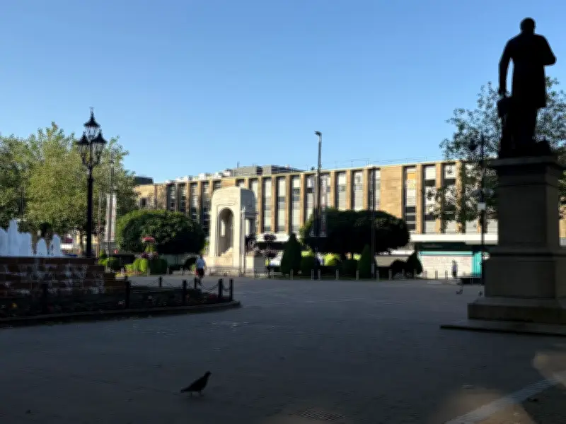 Bolton Council to Abandon 2030 Net Zero Target, Consider 2050