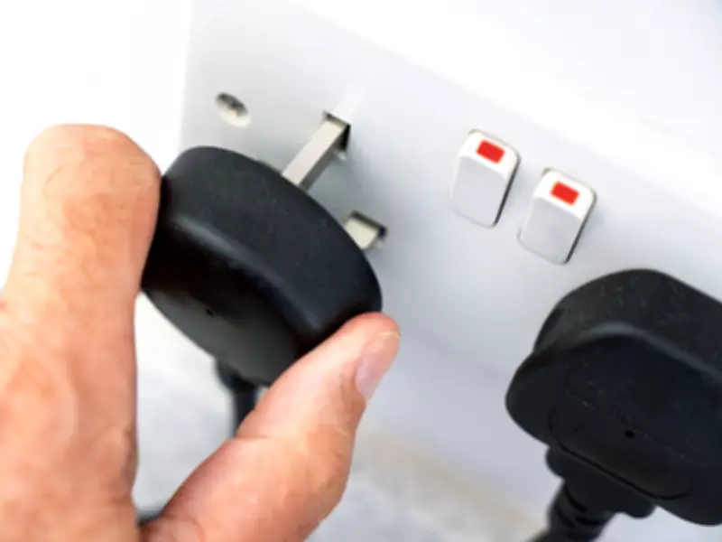 Brits Urged to Unplug 5 Appliances to Keep Homes Cooler in Heatwave