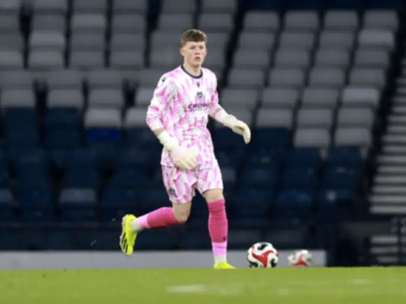 Celtic Beat Arsenal to Sign Dundee Teen Keeper Warren Lyall