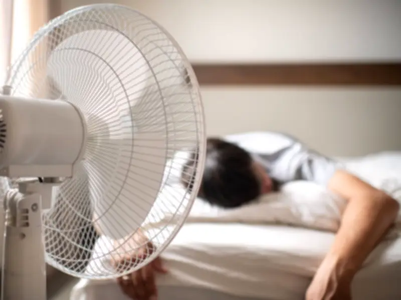 Cool Down Bedroom Without Fan: One Easy Step at Night
