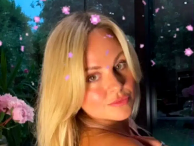 Coronation Street's Tina O'Brien Stuns Fans with Ageless Look Amid Soap Future Doubts