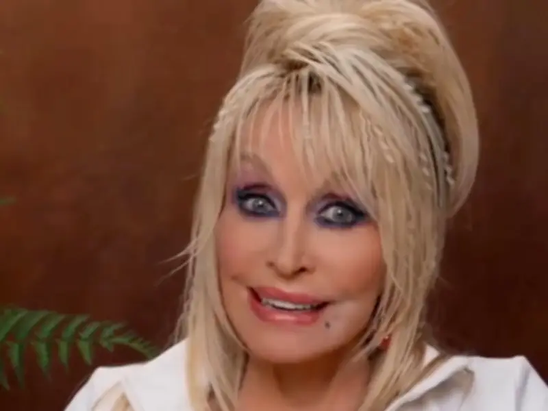 Dolly Parton Jokes About Wanting Taylor Swift and Travis Kelce's Firstborn After $2M Donation